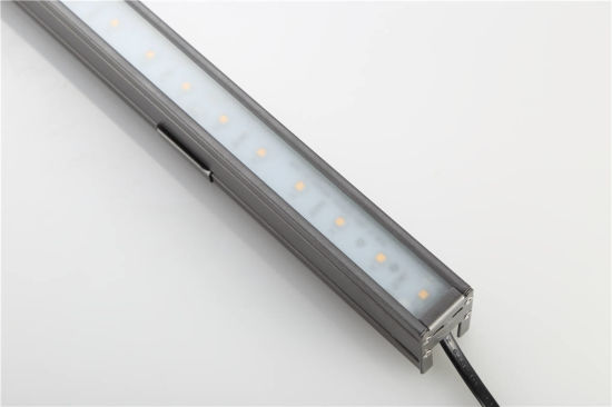 Multicolor rígido DMX 10W LED Lavadora de pared Barra de luz