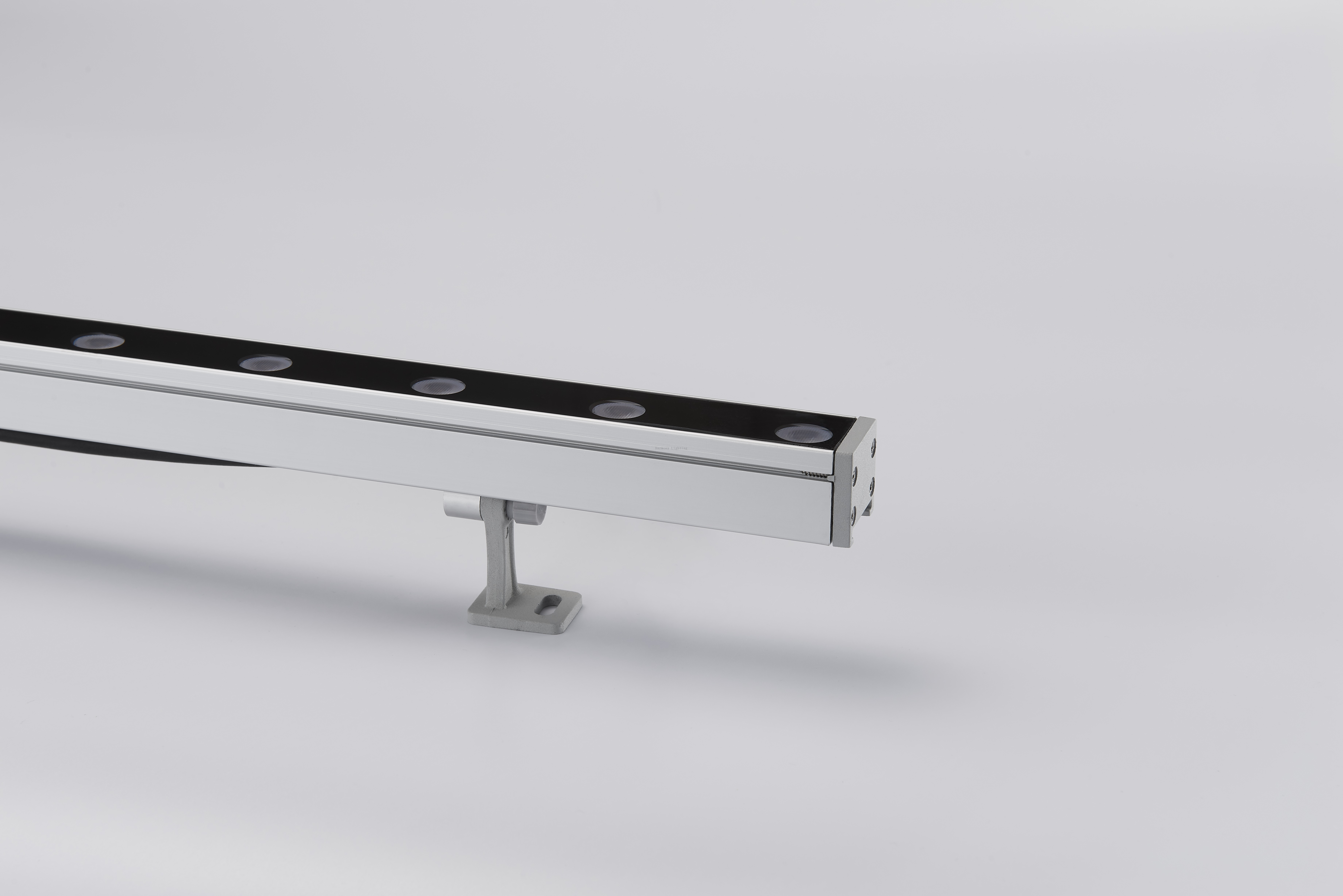 RH-W21 24W al aire libre iluminación personalizada IP67 Fixture linear 24W LED Lavadora de pared